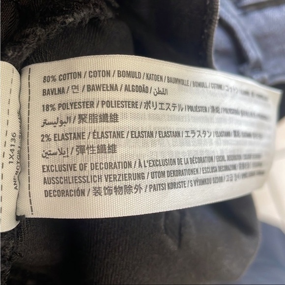 Abercrombie & Fitch Black Denim Shorts - Picture 6 of 6